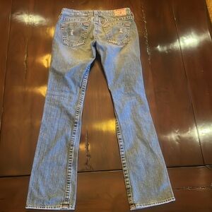 NWOT True Religion distressed low rise boyfriend jeans size 28